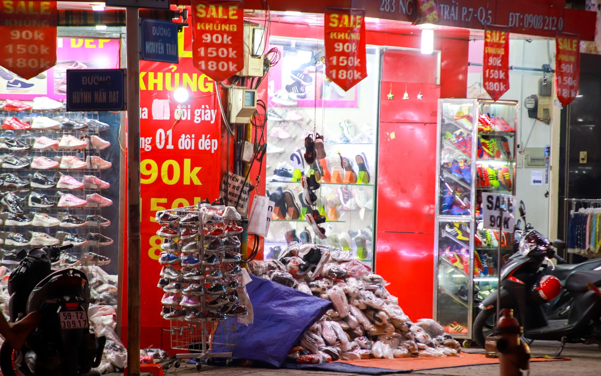 pho thoi trang Nguyen Trai anh 8