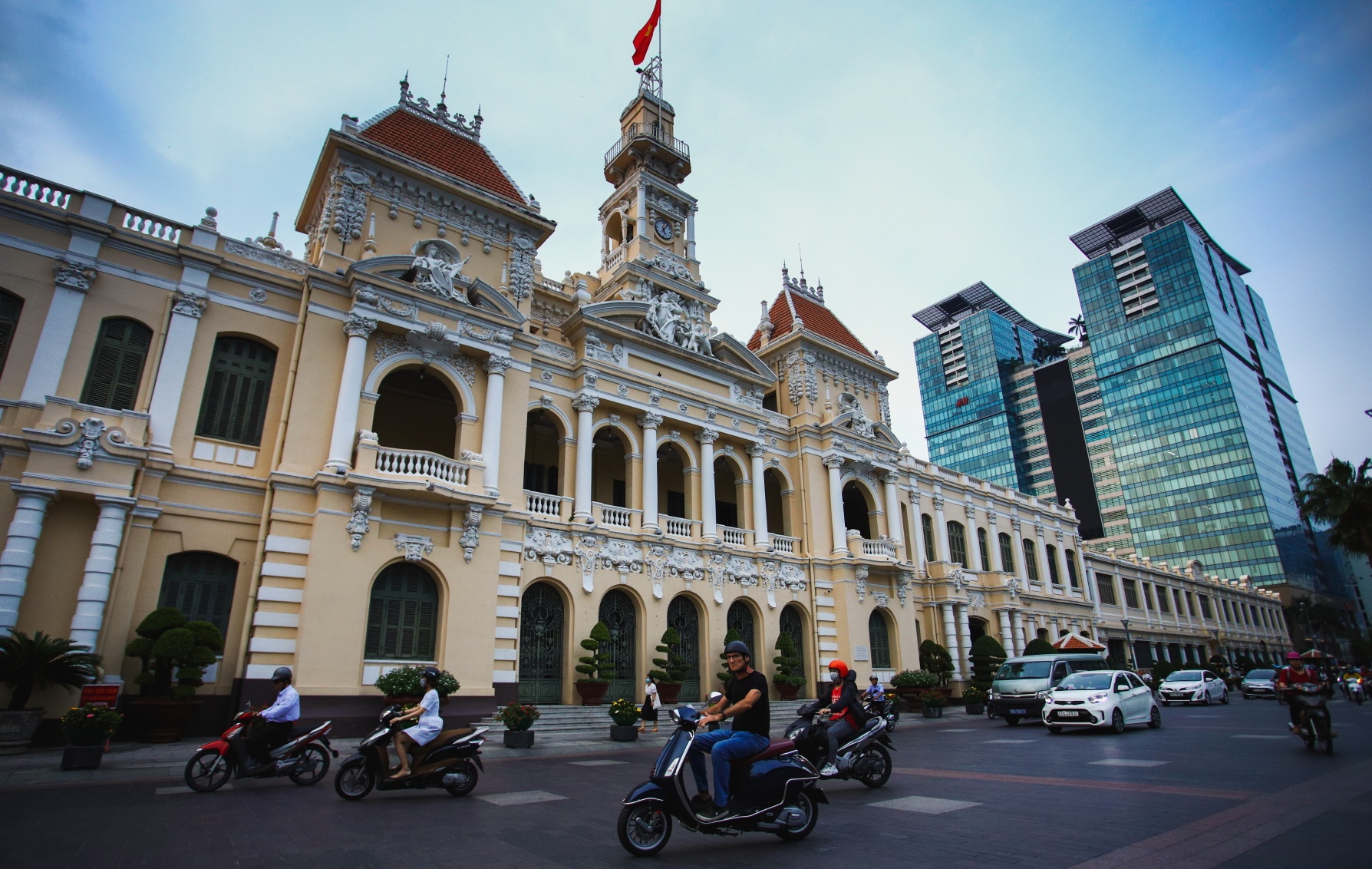 nga tu Le Thanh Ton - Dong Khoi anh 9