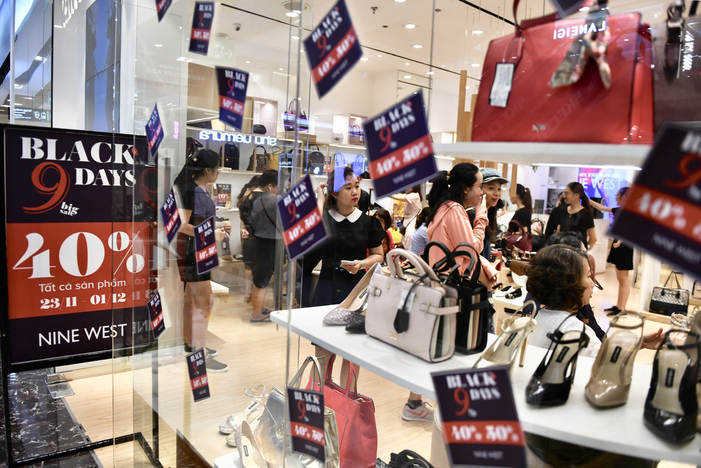 khong khi Black Friday anh 1