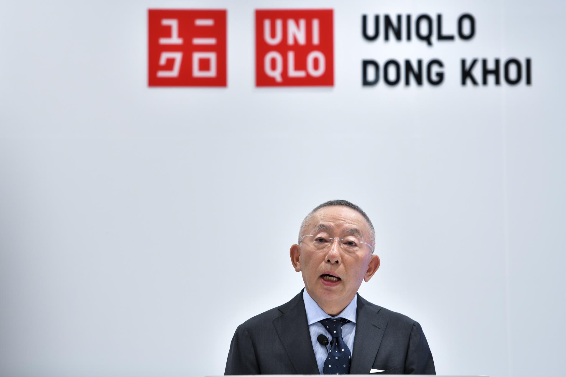 Nguoi giau nhat Nhat Ban den TP.HCM khai truong Uniqlo hinh anh