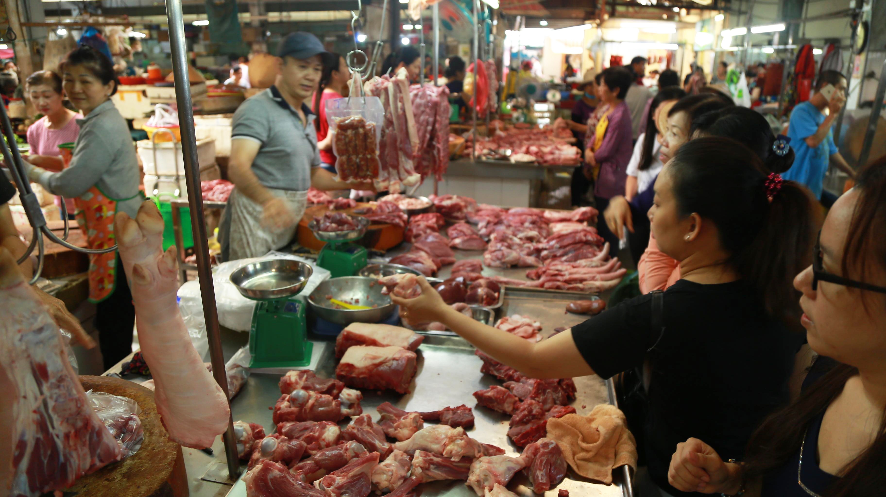 Nhieu doan kiem tra xu ly viec chat chem dip Tet o TP.HCM hinh anh