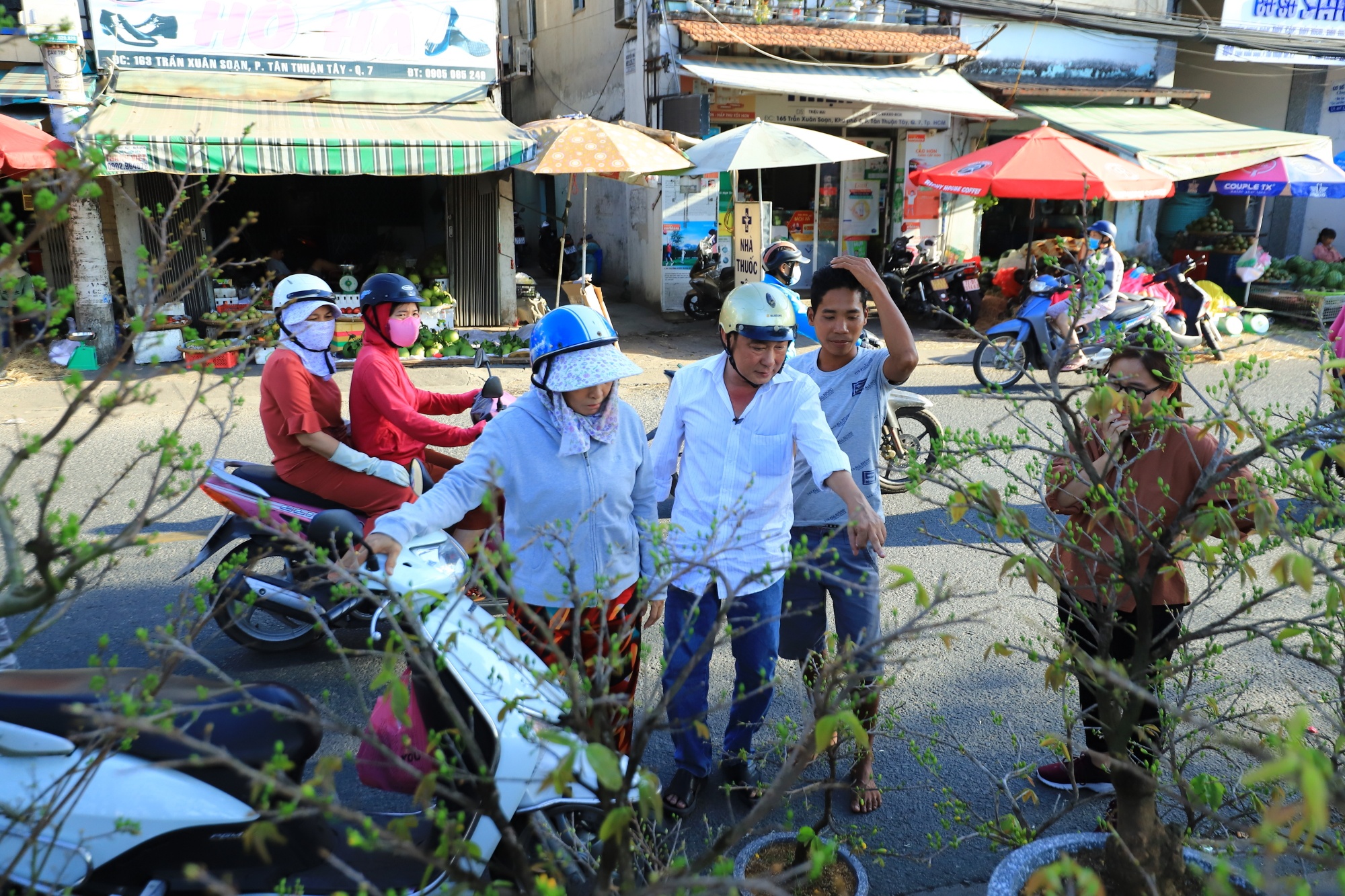 cho hoa noi TP.HCM anh 7