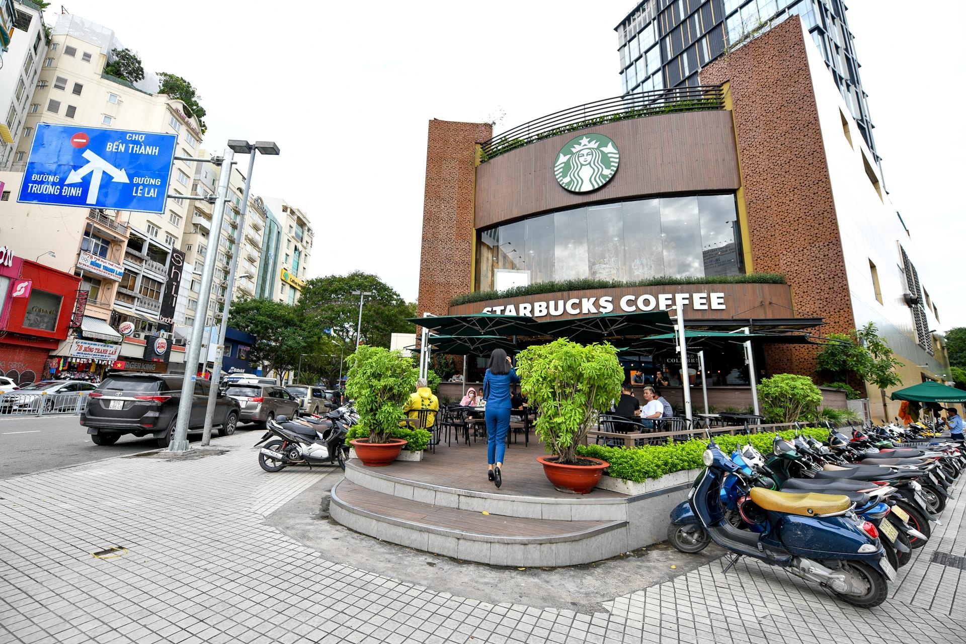 Bai toan mat bang cua hang quan tam dong cua anh 1