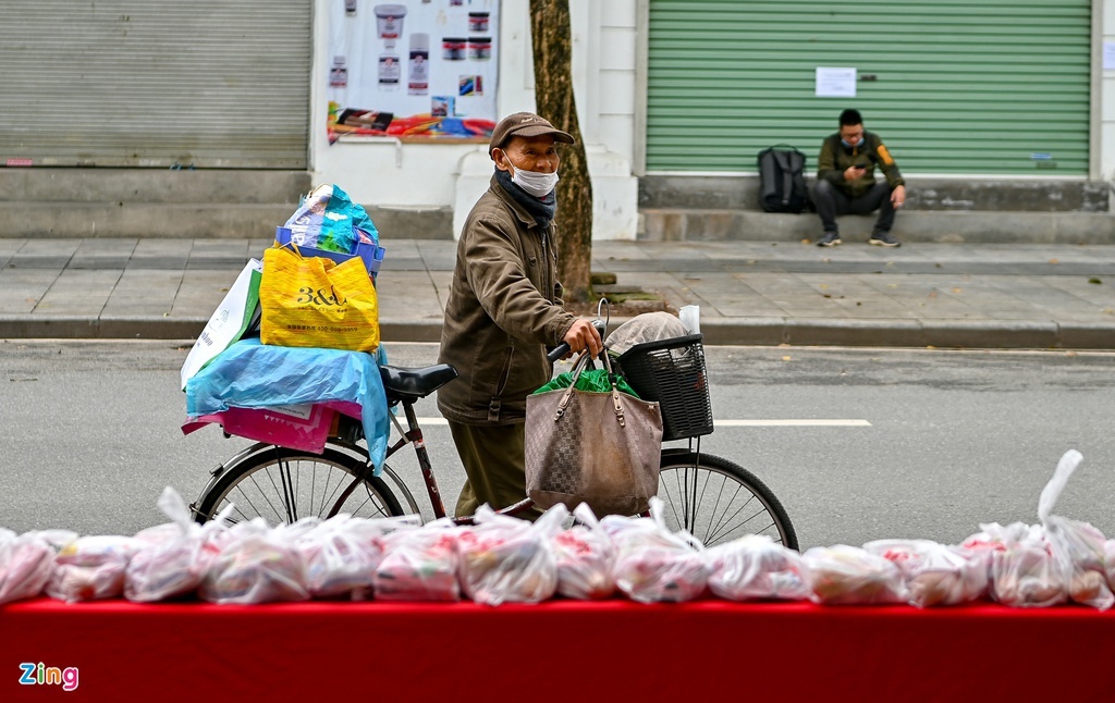 Se niem yet ten nguoi nhan ho tro tu goi 62.000 ty de giam sat hinh anh