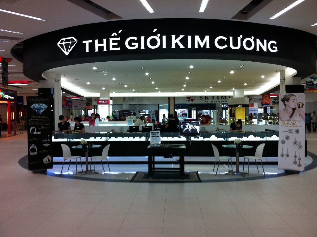 Doji mua lai The gioi Kim cuong hinh anh