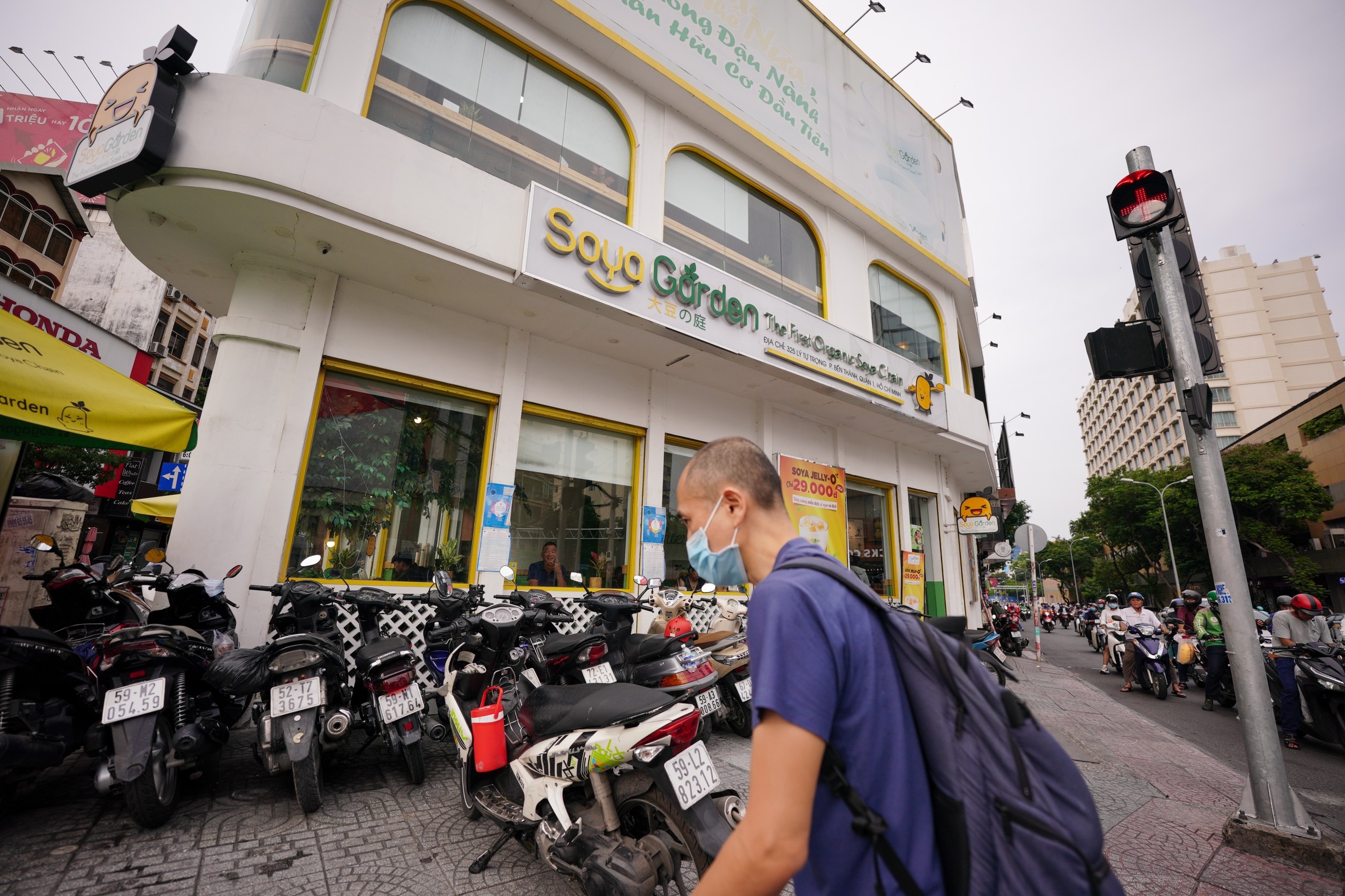 Soya Garden dong cua hon mot nua chi nhanh anh 3