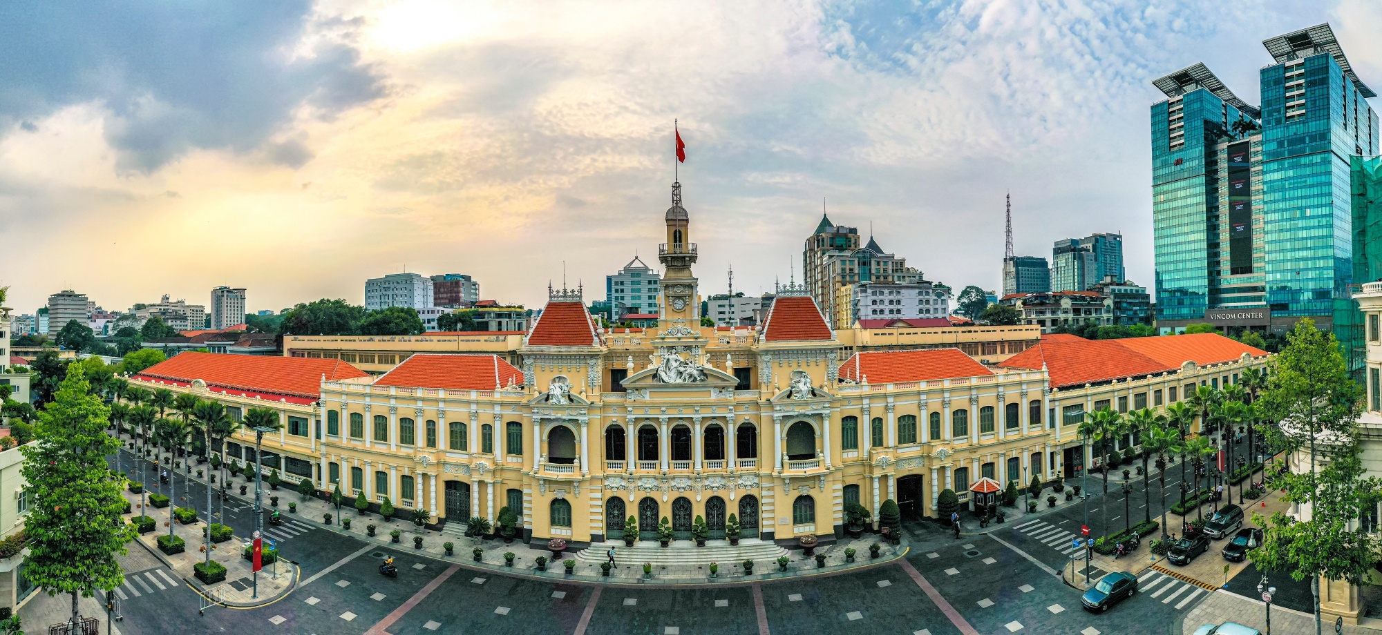 Ngan hang xep du lich vao nhom rui ro cao hinh anh