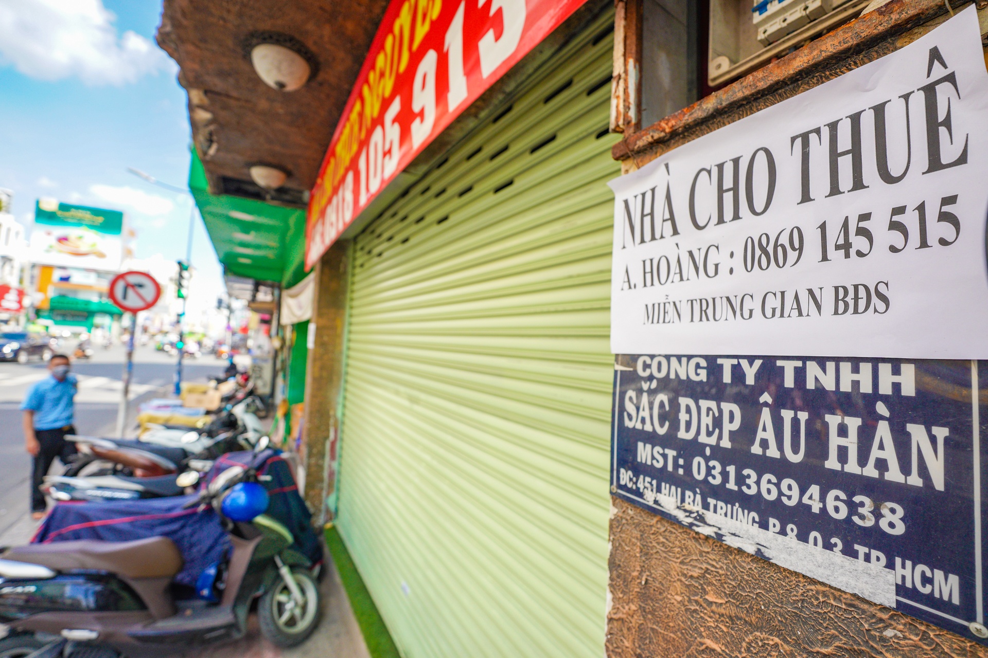 Spa, tham my vien tra mat bang hang loat hinh anh