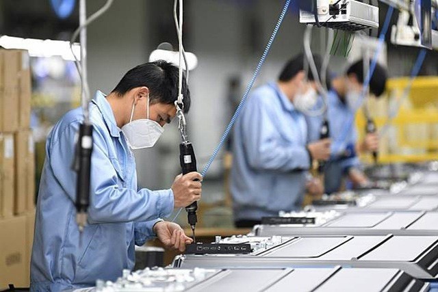 Nhieu doanh nghiep lon thua lo hinh anh