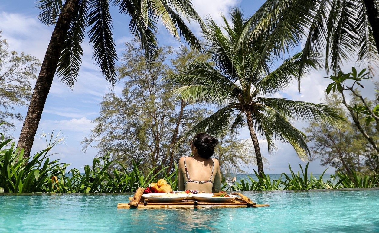 Doanh nghiep nao dan dat kich cau du lich lan hai? hinh anh