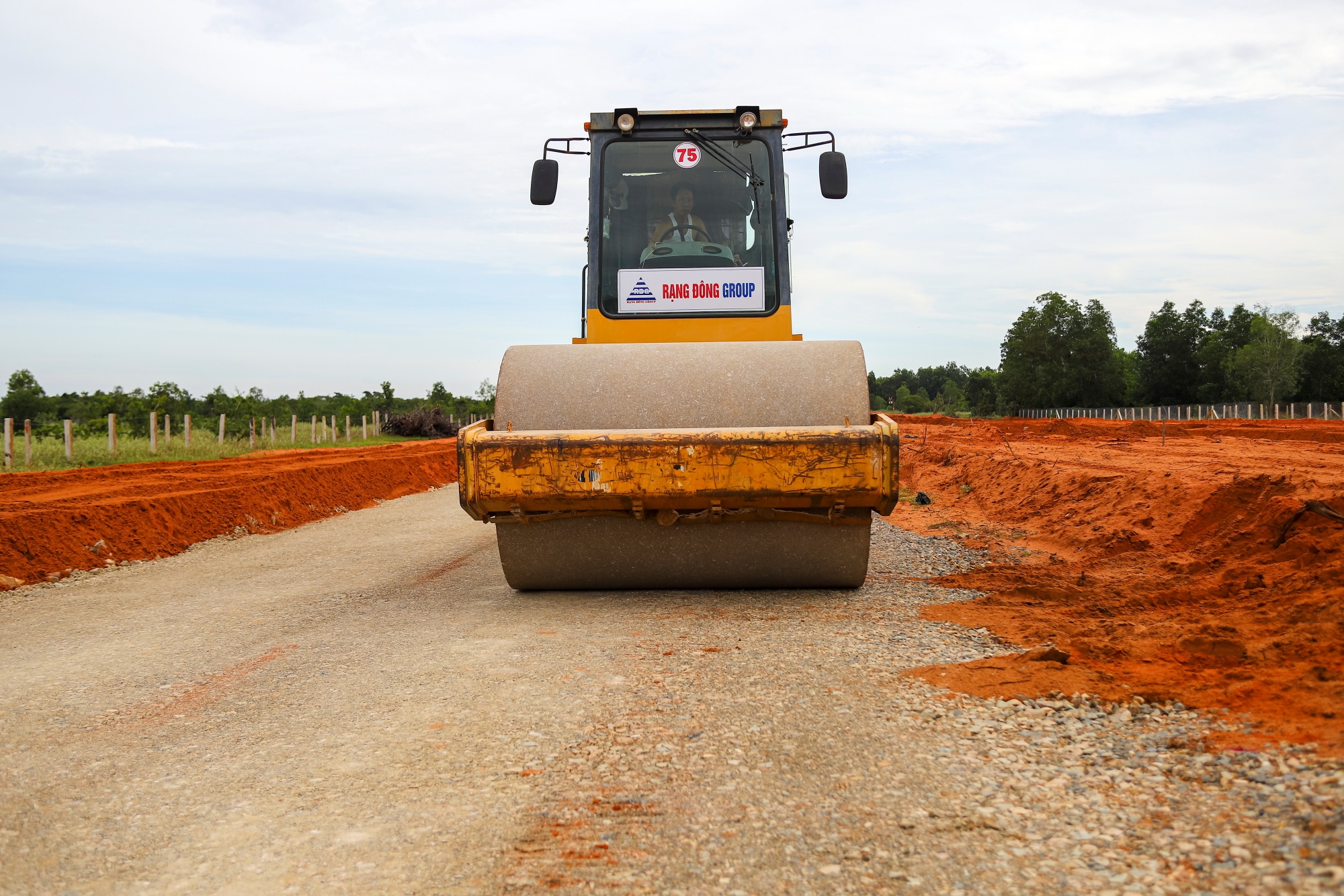 Dai cong truong Binh Thuan voi loat du an nghin ty anh 23