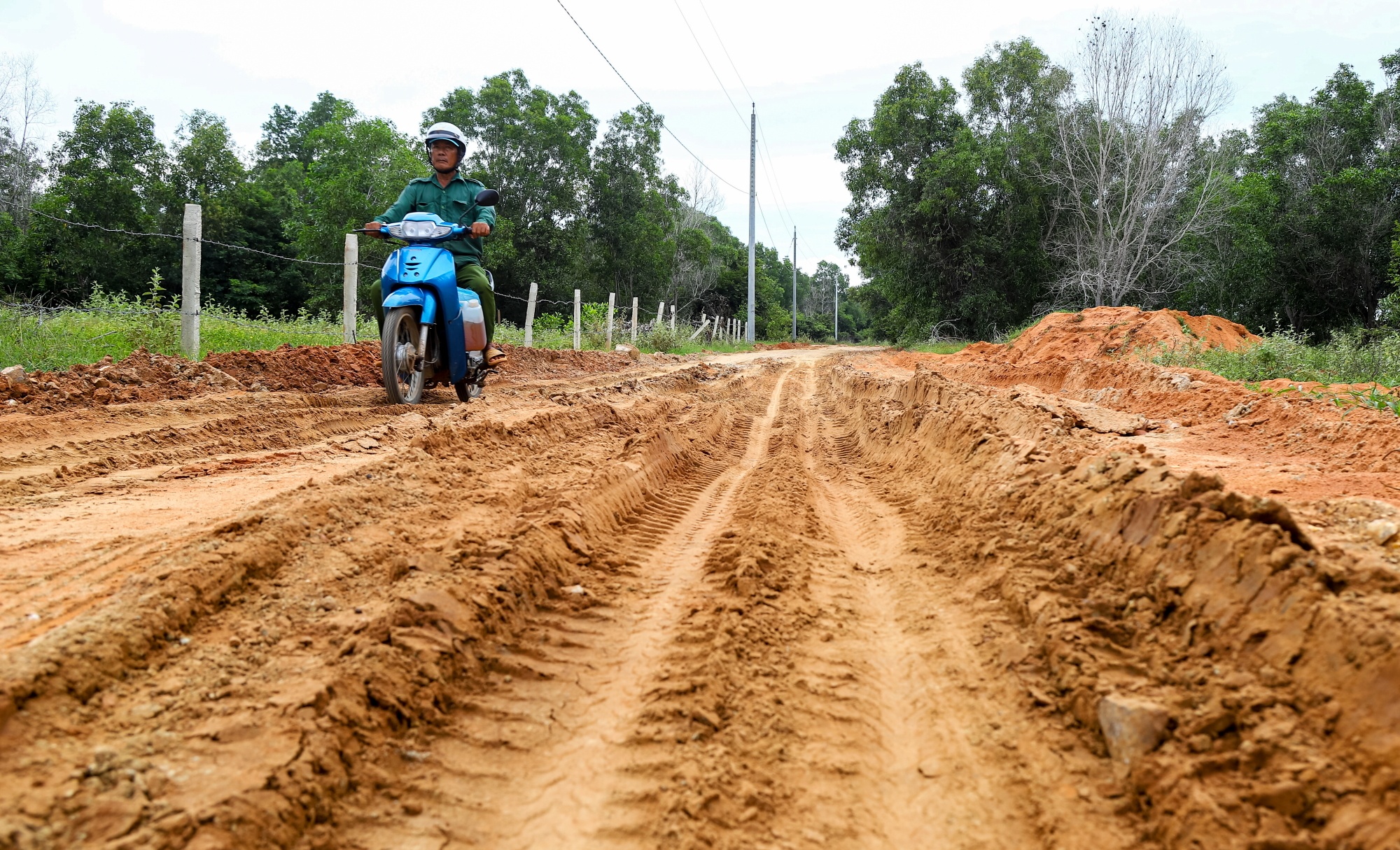 Cong trinh san bay Phan Thiet nhon nhip tro lai anh 3