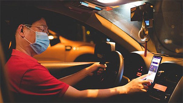 Them mot ung dung goi xe thuan Viet hinh anh