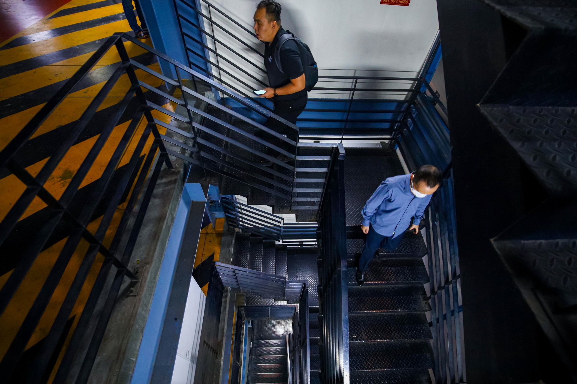 Tan Son Nhat phan lan don xe anh 7