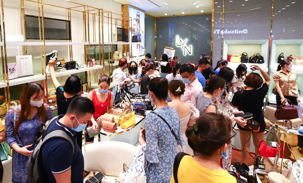 san sale black friday anh 10