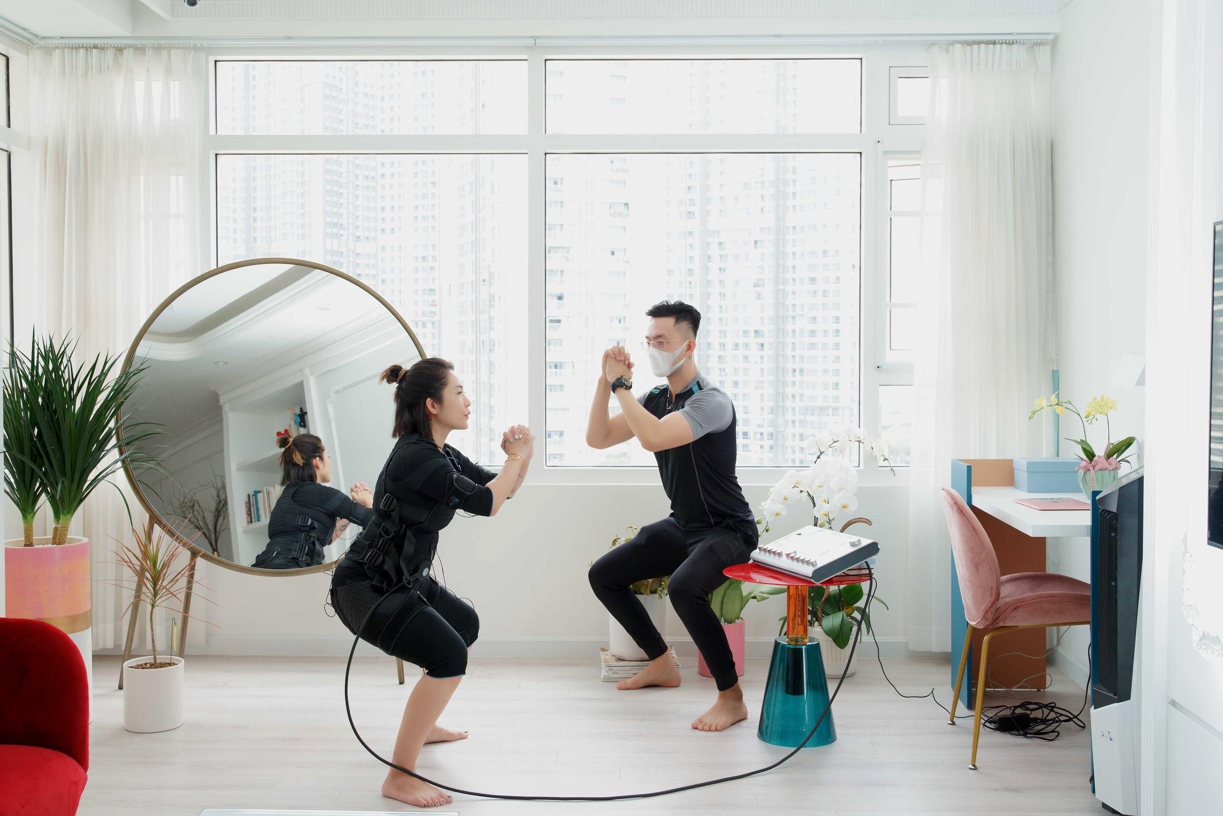 phong gym dong cua anh 2