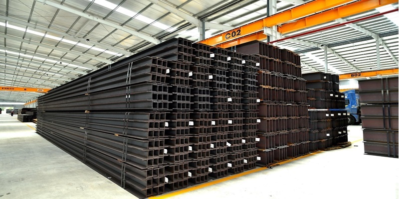 Viet Nam ap thue chong ban pha gia thep nhap tu Malaysia hinh anh