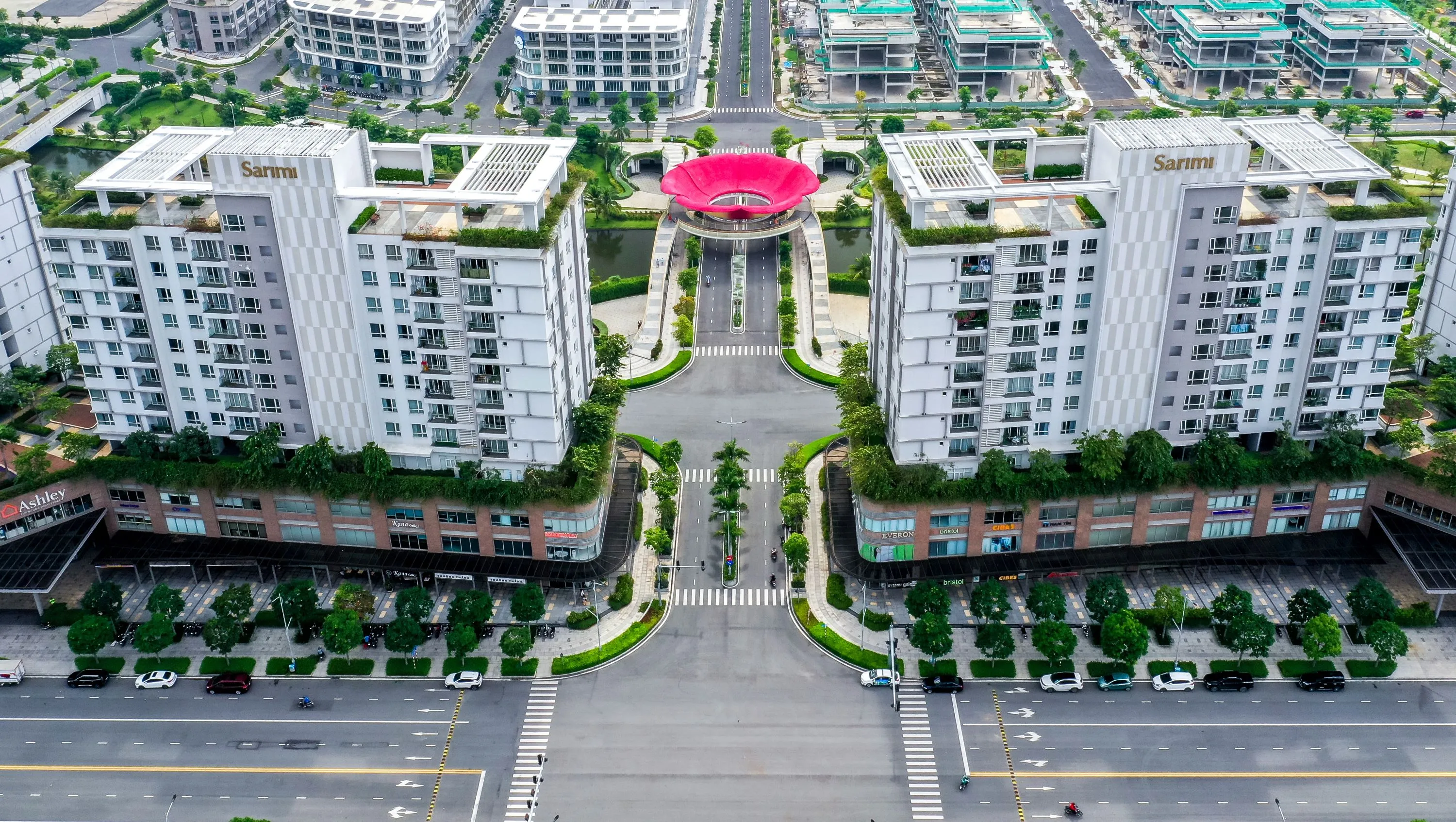 Tranh luan ve kien nghi keo giam gia nha tai TP.HCM hinh anh