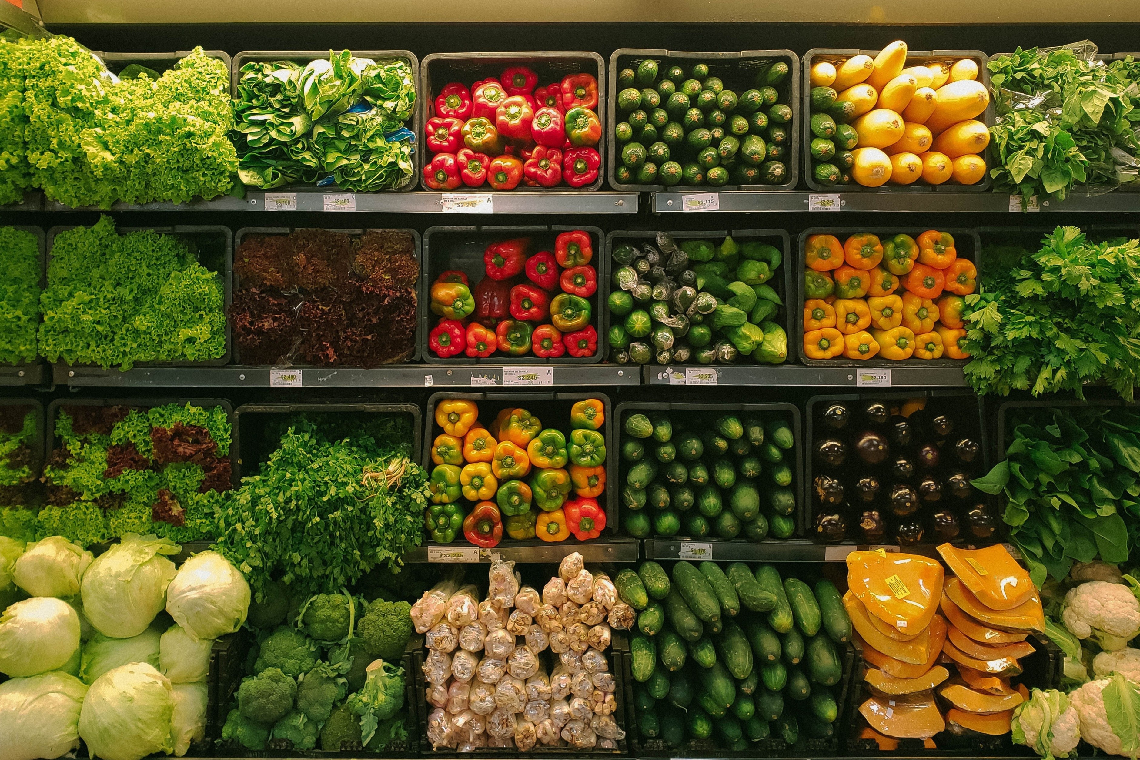 Sieu thi tang nguon cung khi TP.HCM nang muc do gian cach hinh anh