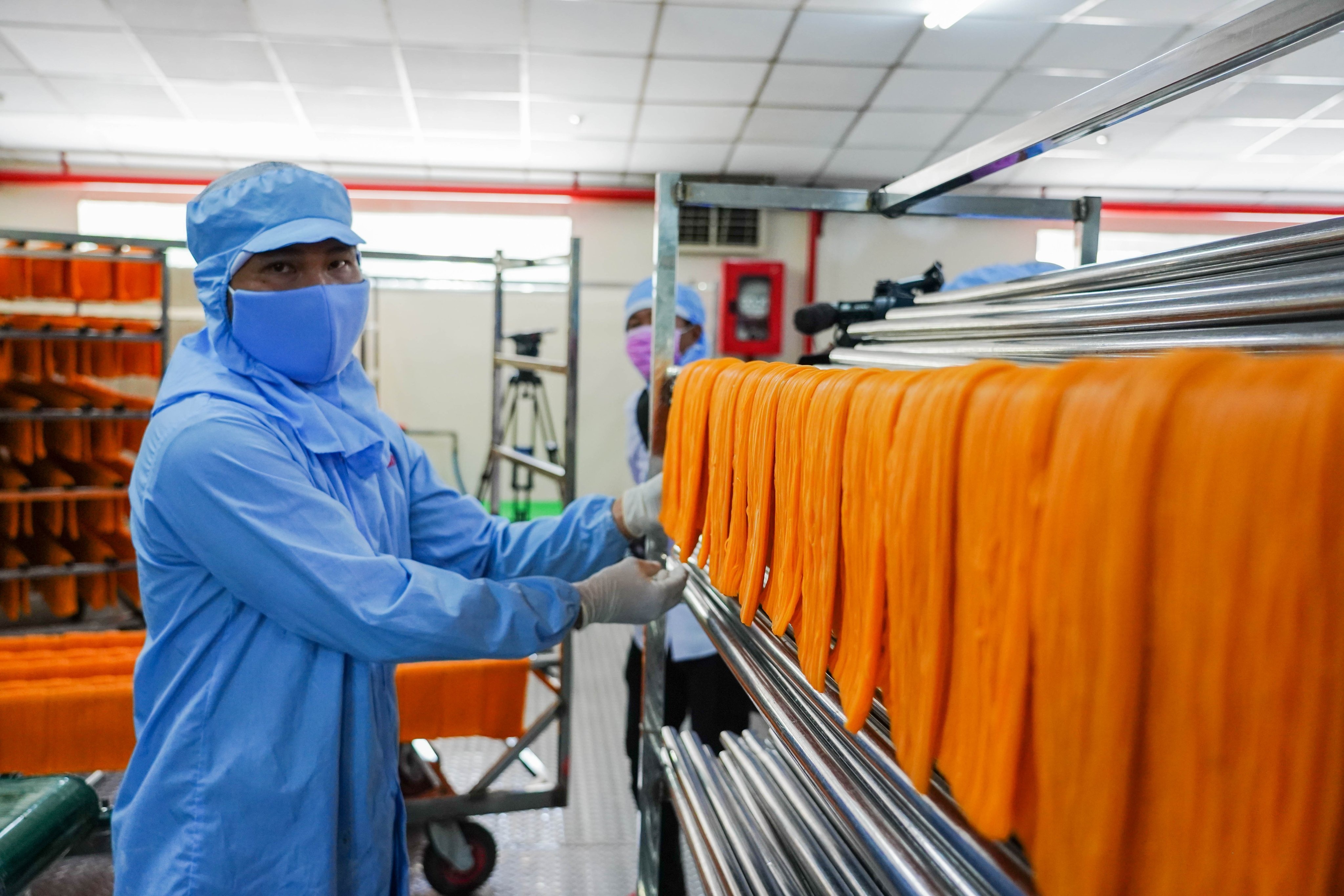 Doanh nghiep 'khat' lao dong anh 3