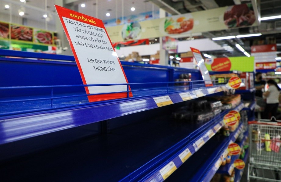 The kho cua sieu thi o TP.HCM hinh anh