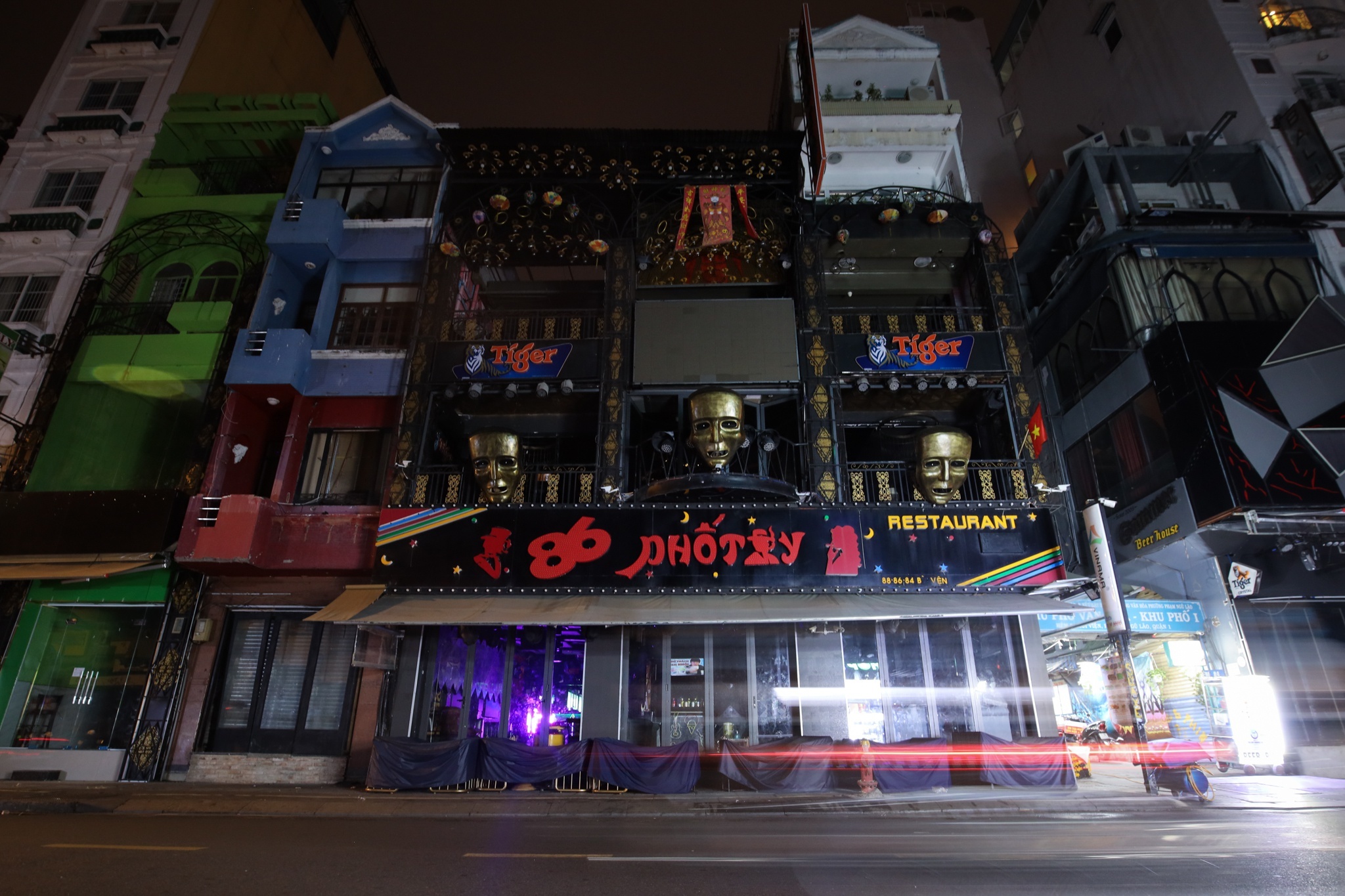 mo lai rap phim anh 1