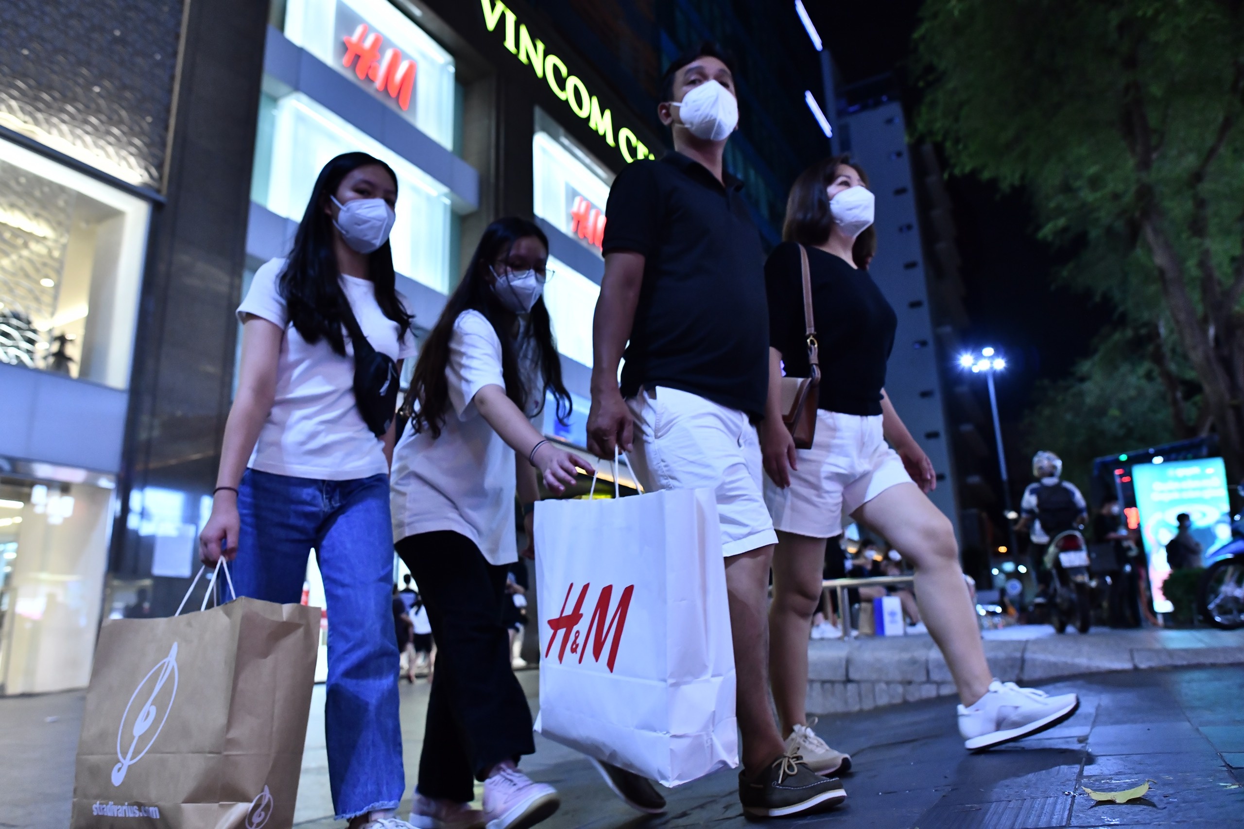 Black Friday tan som o TP.HCM anh 1