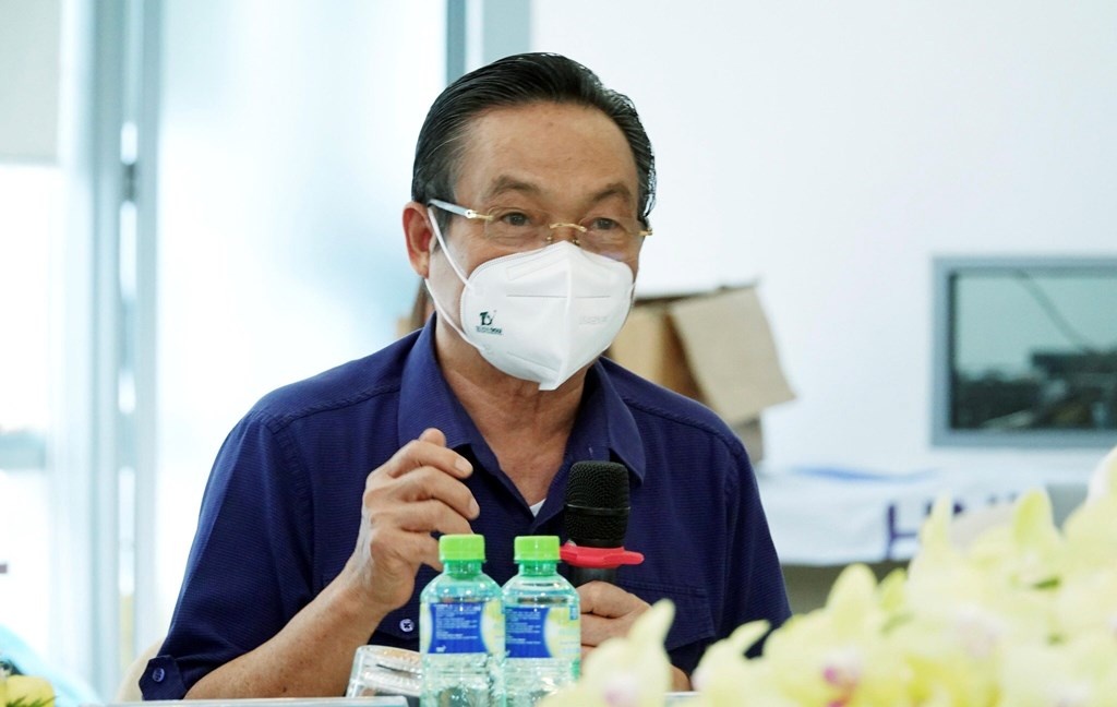 mo cua du lich anh 2