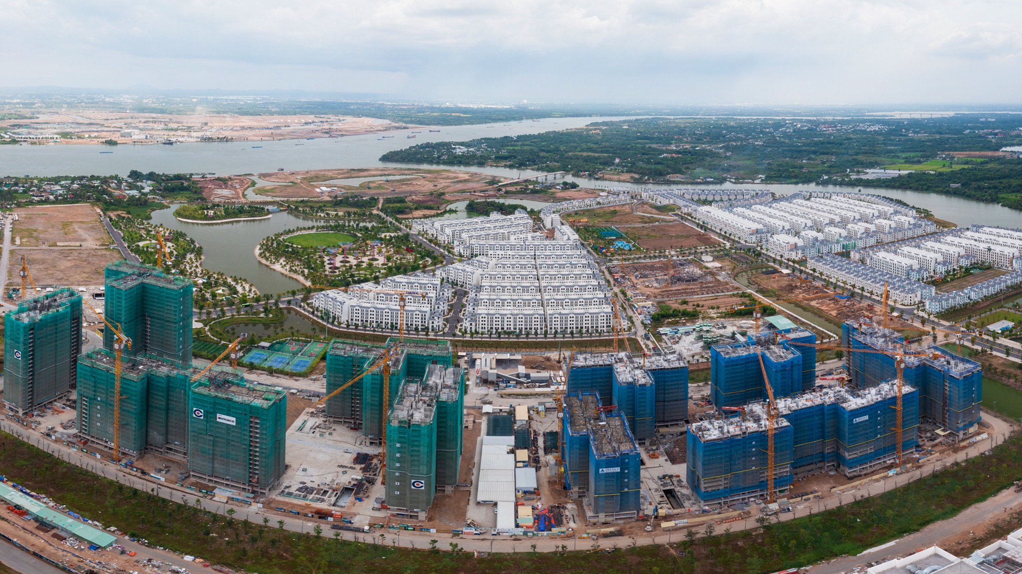 Cong truong cac du an dai do thi o TP.HCM anh 8