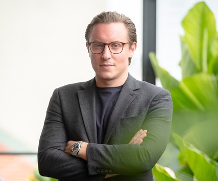 Nguoi sang lap quay ve lam CEO sau khi Leflair sang tay chu moi hinh anh