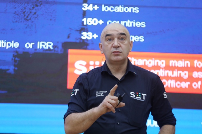 Nganh IT dang thieu khoang 5 trieu nhan su anh 1