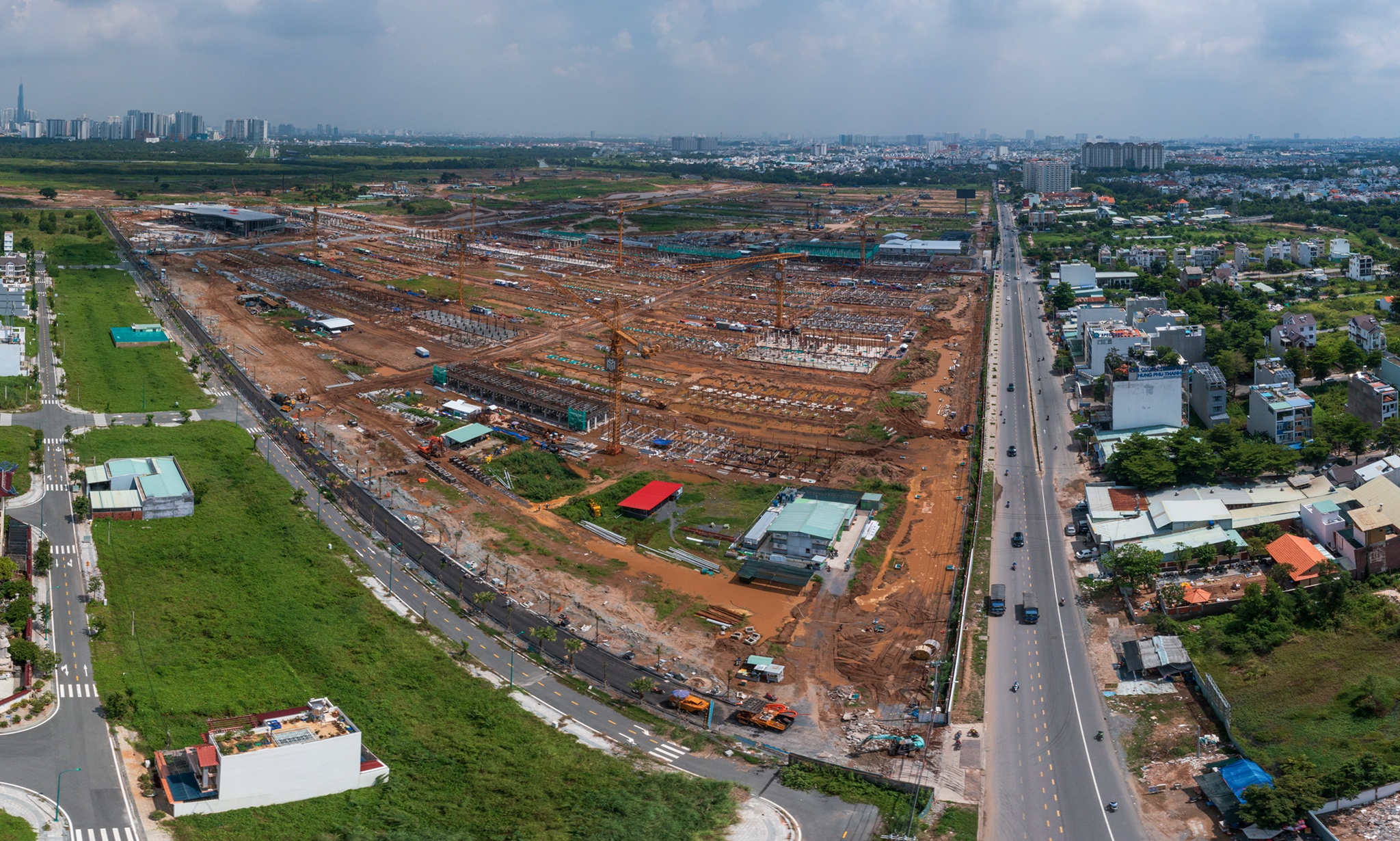 Gia dat quanh The Global City, Vinhomes Grand Park tang vot hinh anh