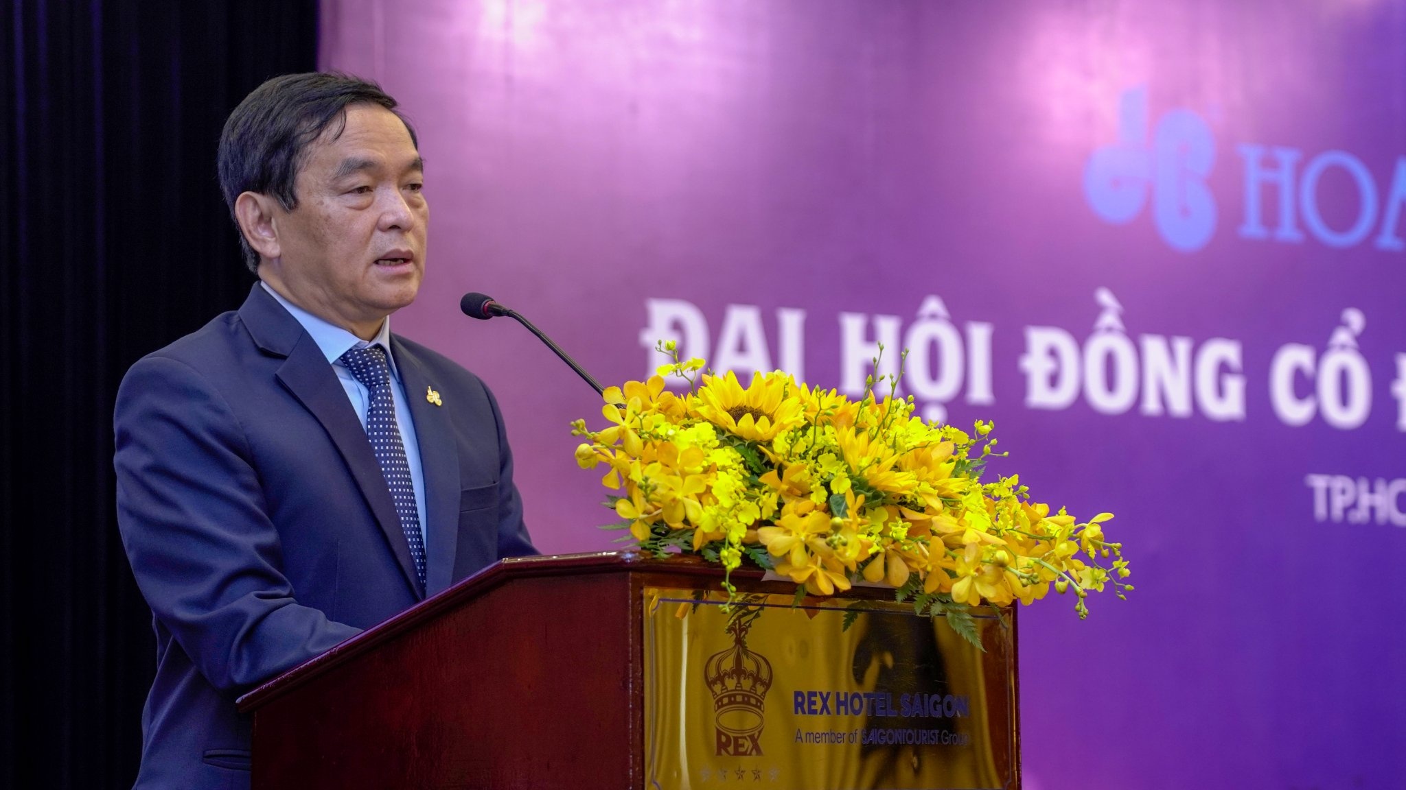 xay dung hoa binh anh 1