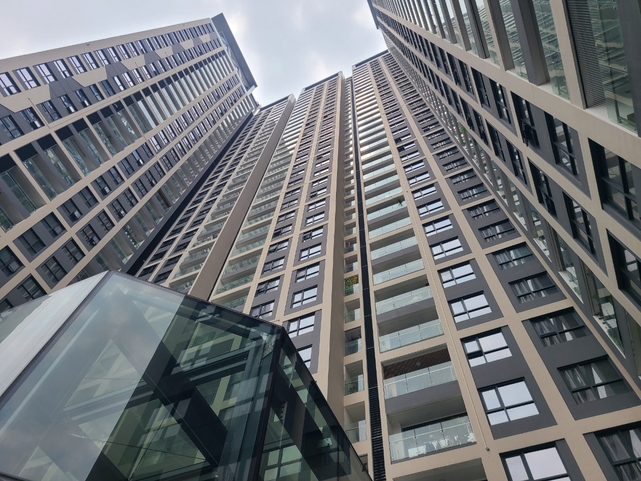 Gia chung cu Ha Noi tang nhanh gap doi TP.HCM hinh anh