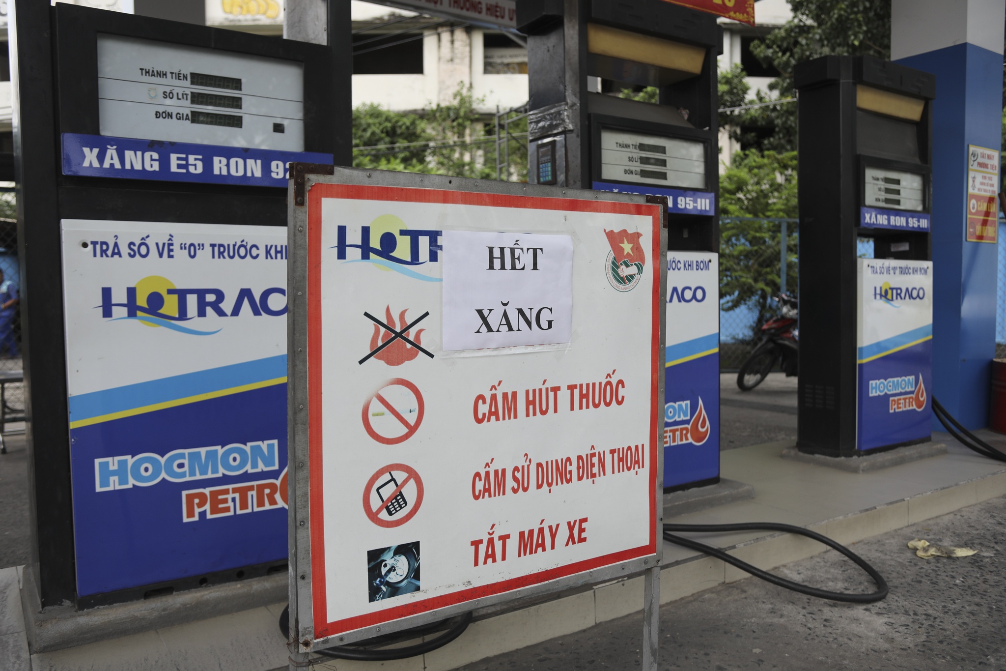 Bo truong Cong Thuong: Chi hon 1% cay xang khong hoat dong hinh anh