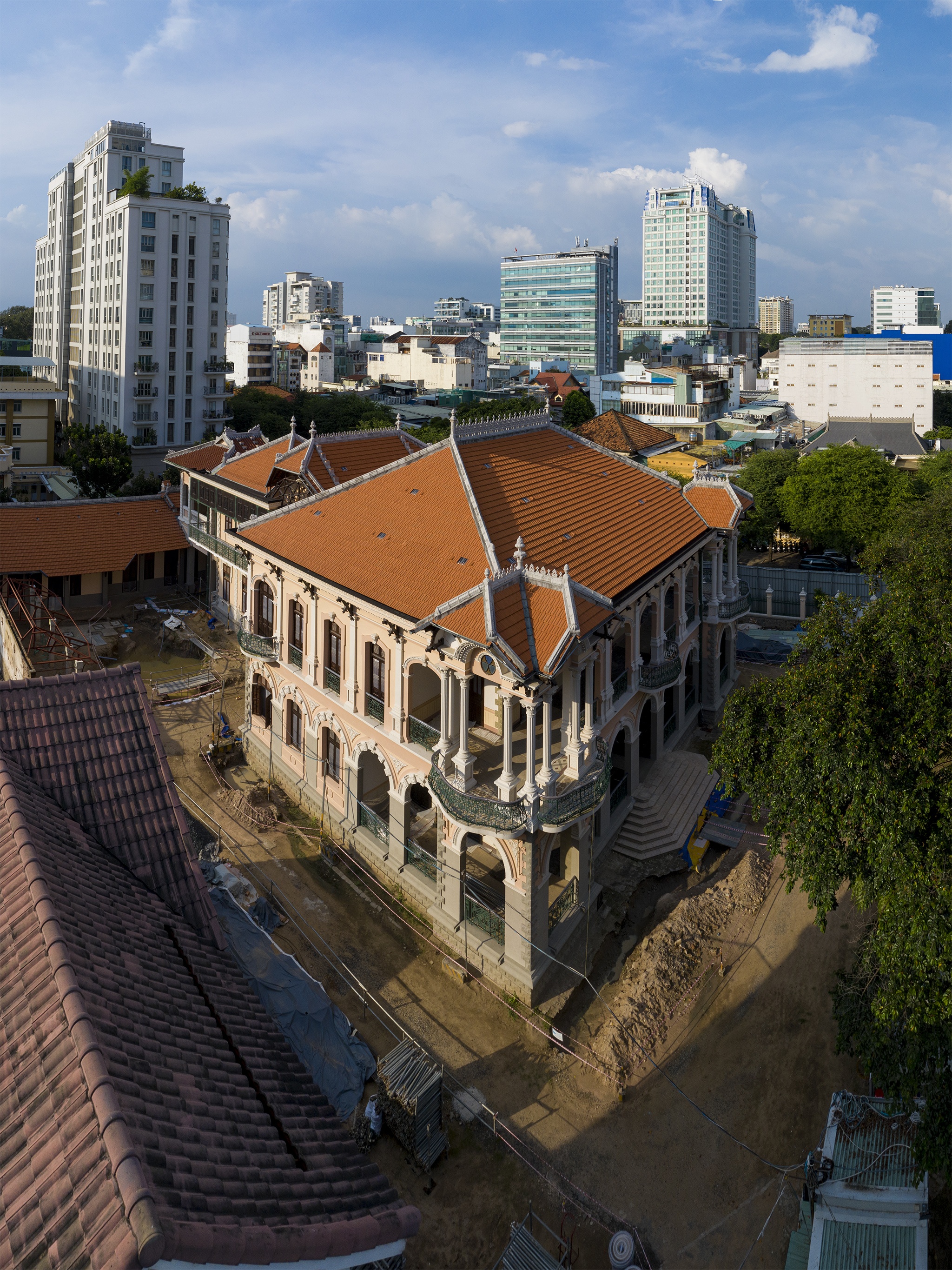 biet thu co 700 ty anh 1