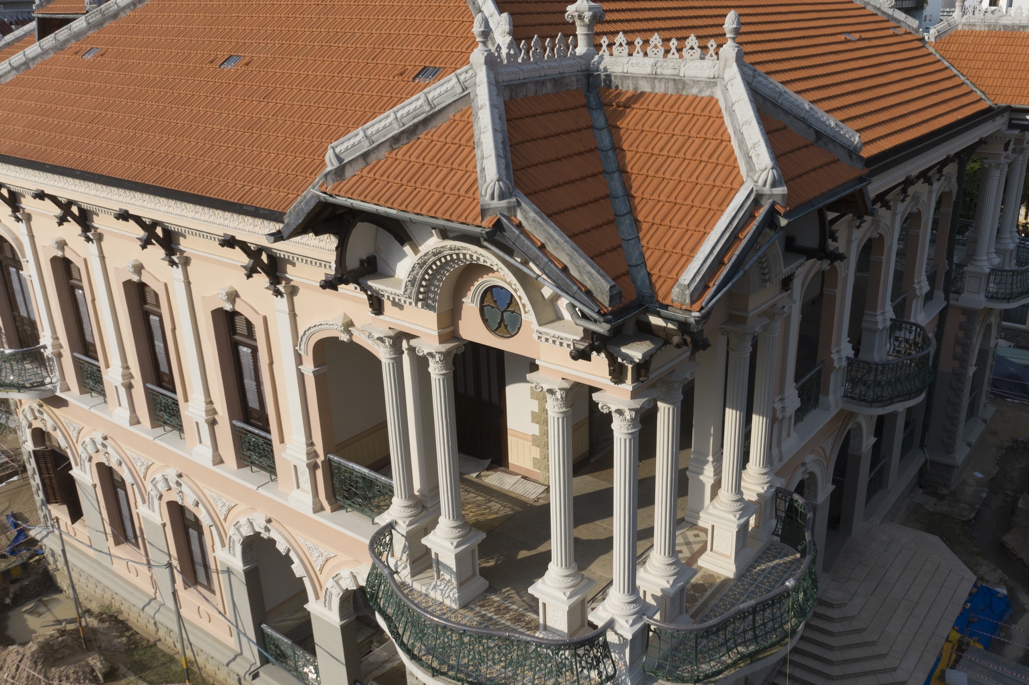 biet thu co 700 ty anh 5