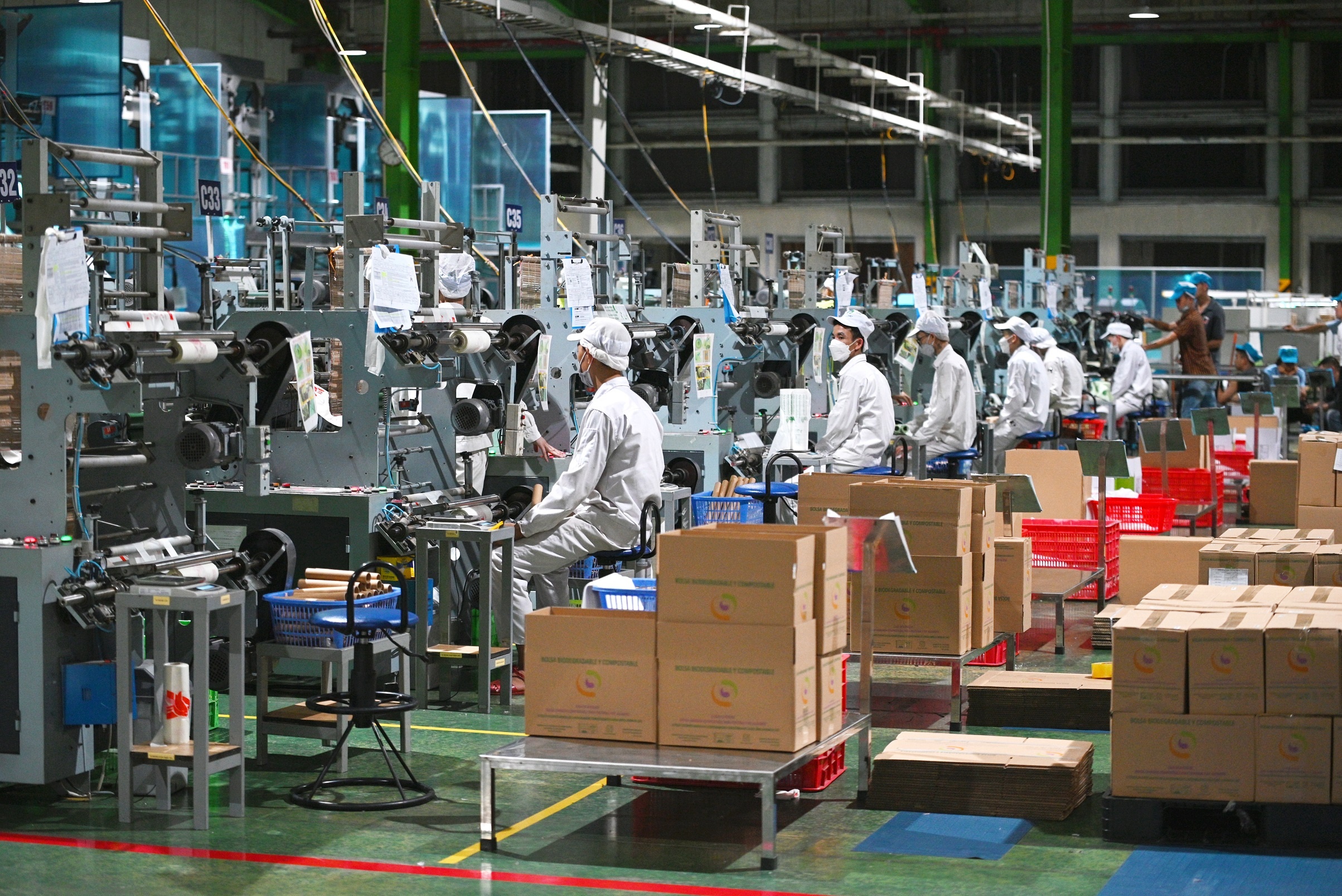 xuat khau online anh 1