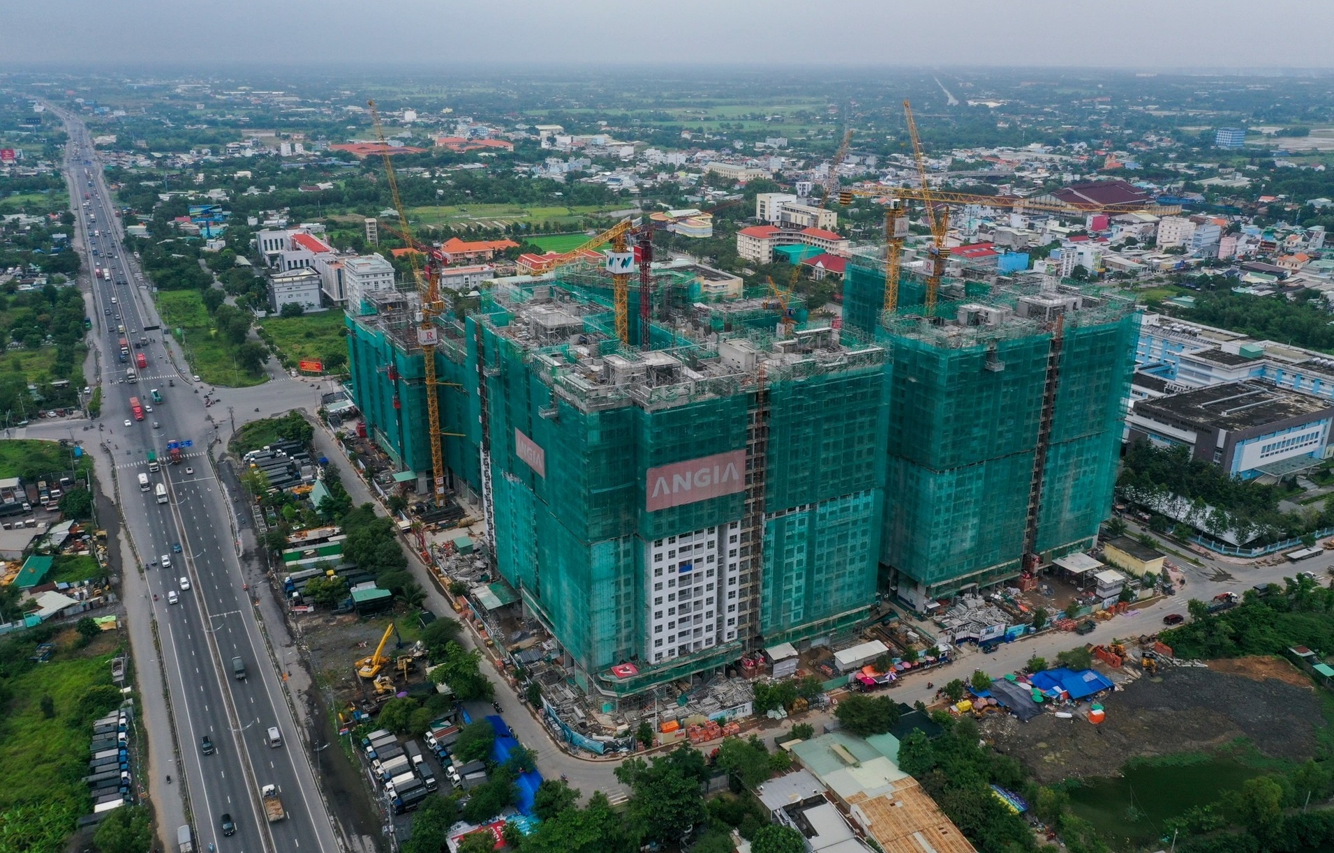 doanh nghiep dia oc anh 1