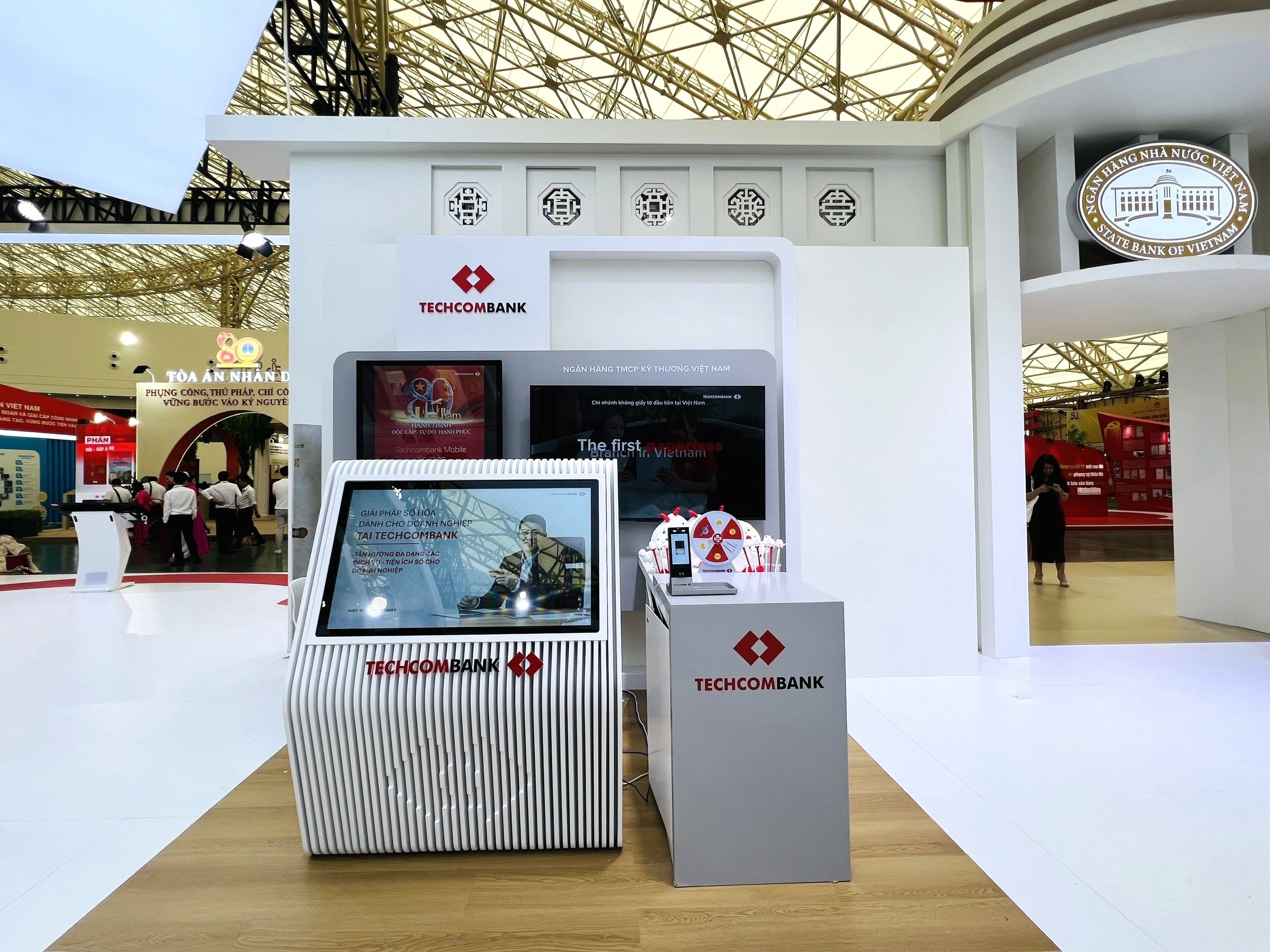 Techcombank anh 2