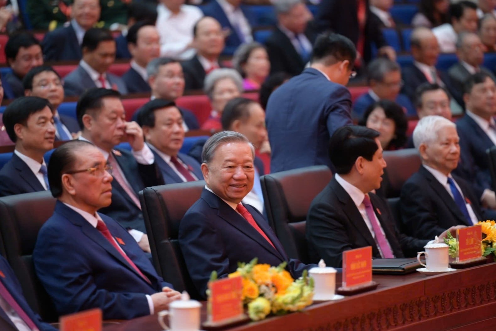 Tong Bi thu To Lam du Dai hoi Dang bo TP.HCM lan thu I   hinh anh