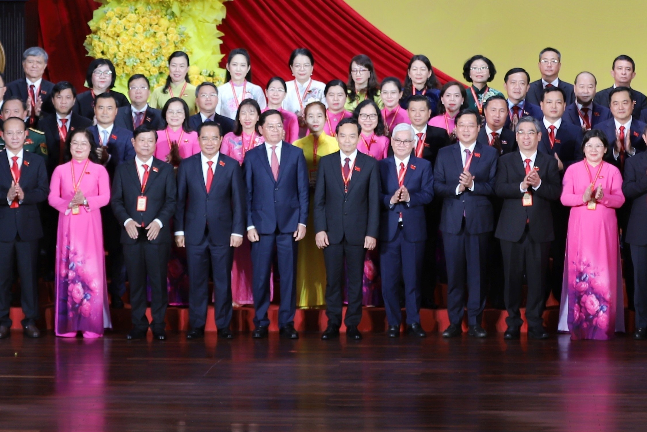 Chi dinh 75 dai bieu TP.HCM du Dai hoi toan quoc lan thu XIV cua Dang hinh anh