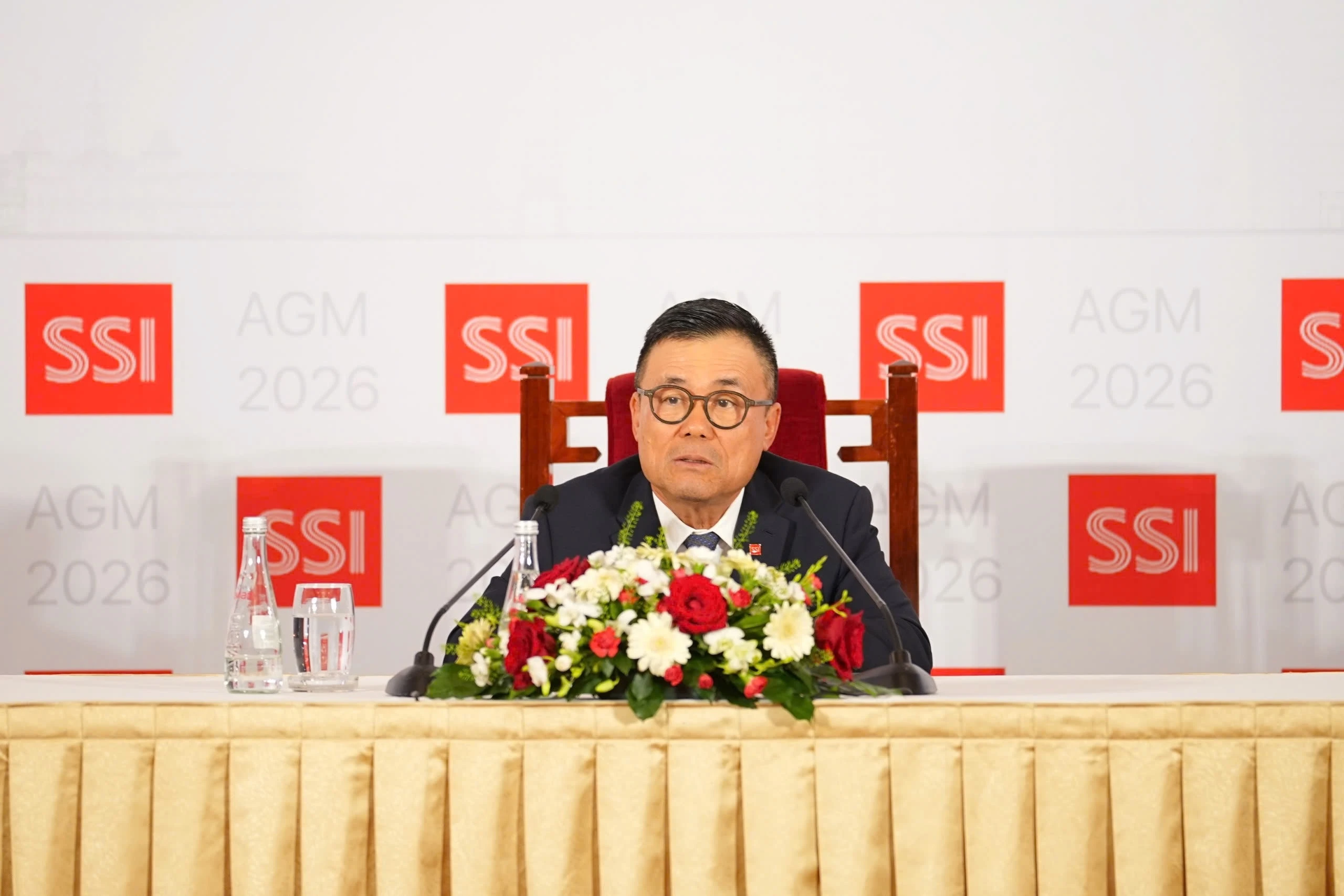 Ong Nguyen Duy Hung: Toi chua nhin thay co hoi o san tien so hinh anh