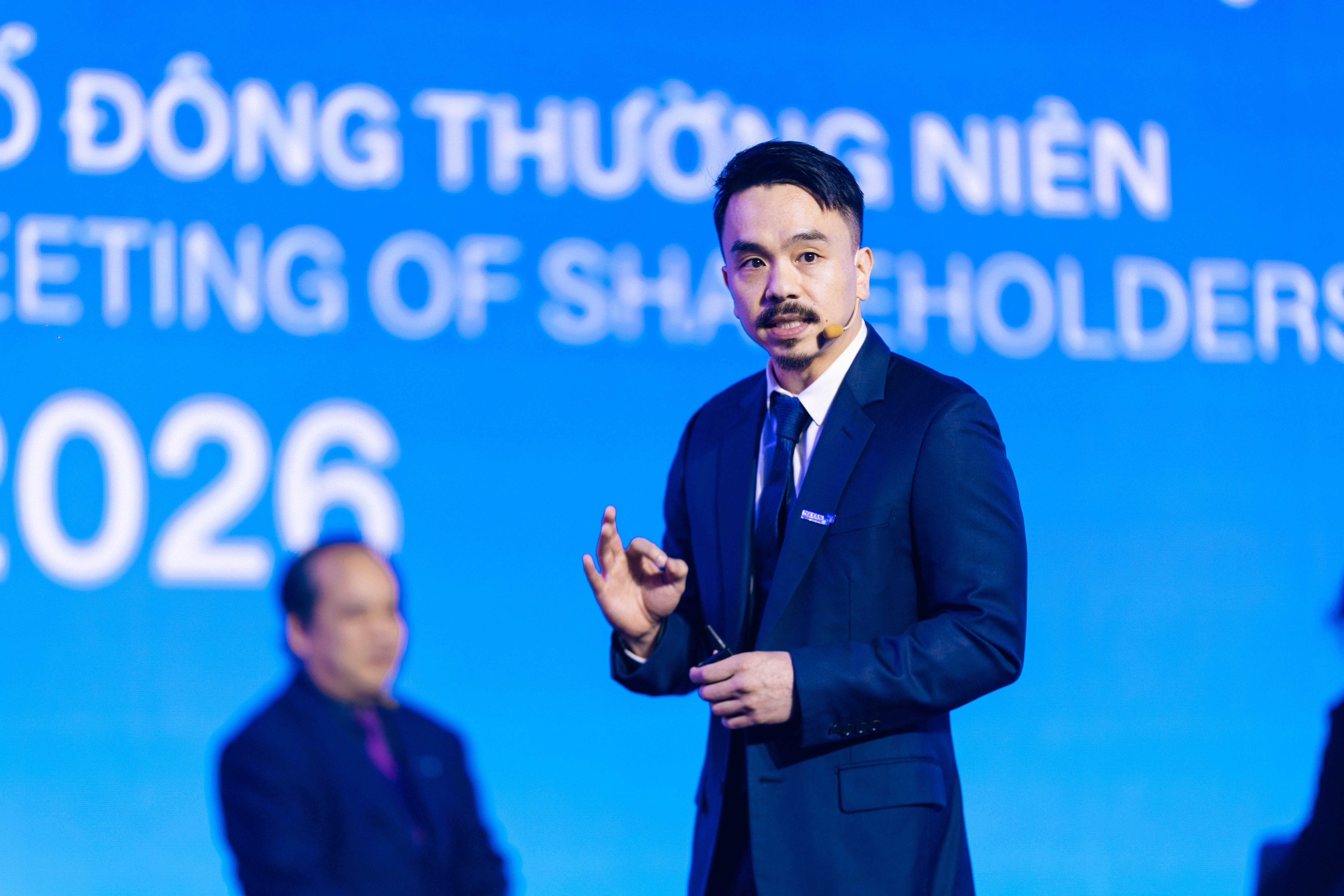 Nguyen Dang Quang anh 2