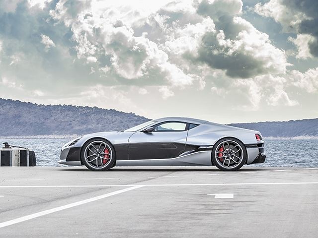 Sieu xe dien Rimac Concept One voi suc manh 1.000 ma luc hinh anh