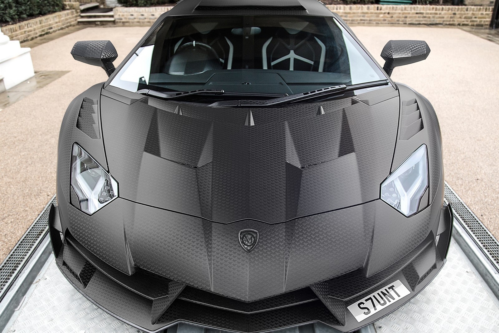 Lamborghini Aventador 818 ma luc doc nhat the gioi hinh anh