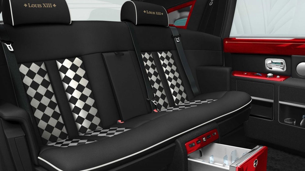 khach san,  xe sieu sang,  THE 13,  Rolls Royce,  RR, anh 3