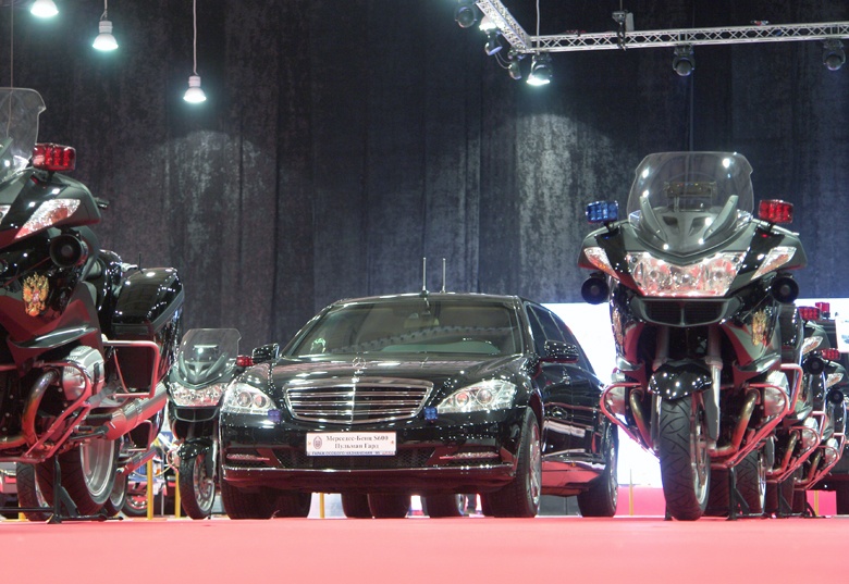 trien lam o to,  nguyen thu Nga anh 3