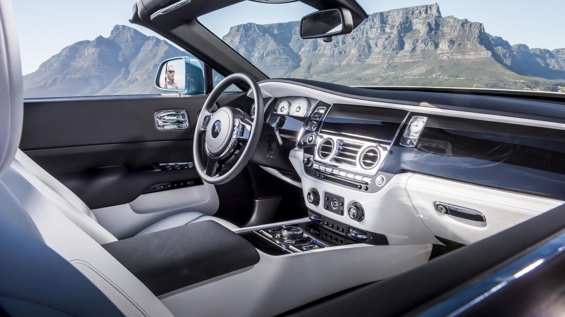 Rolls Royce Dawn,  convertible,  xe sieu sang,  kham pha Rolls Royce Dawn anh 4