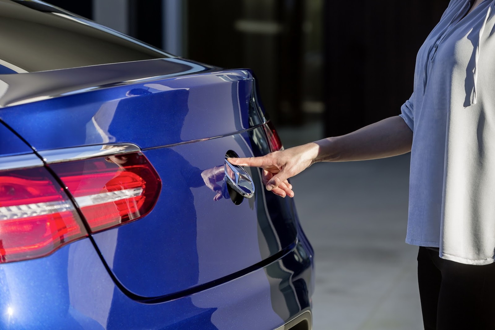 Mercedes Benz GLC Coupe ra mat anh 9